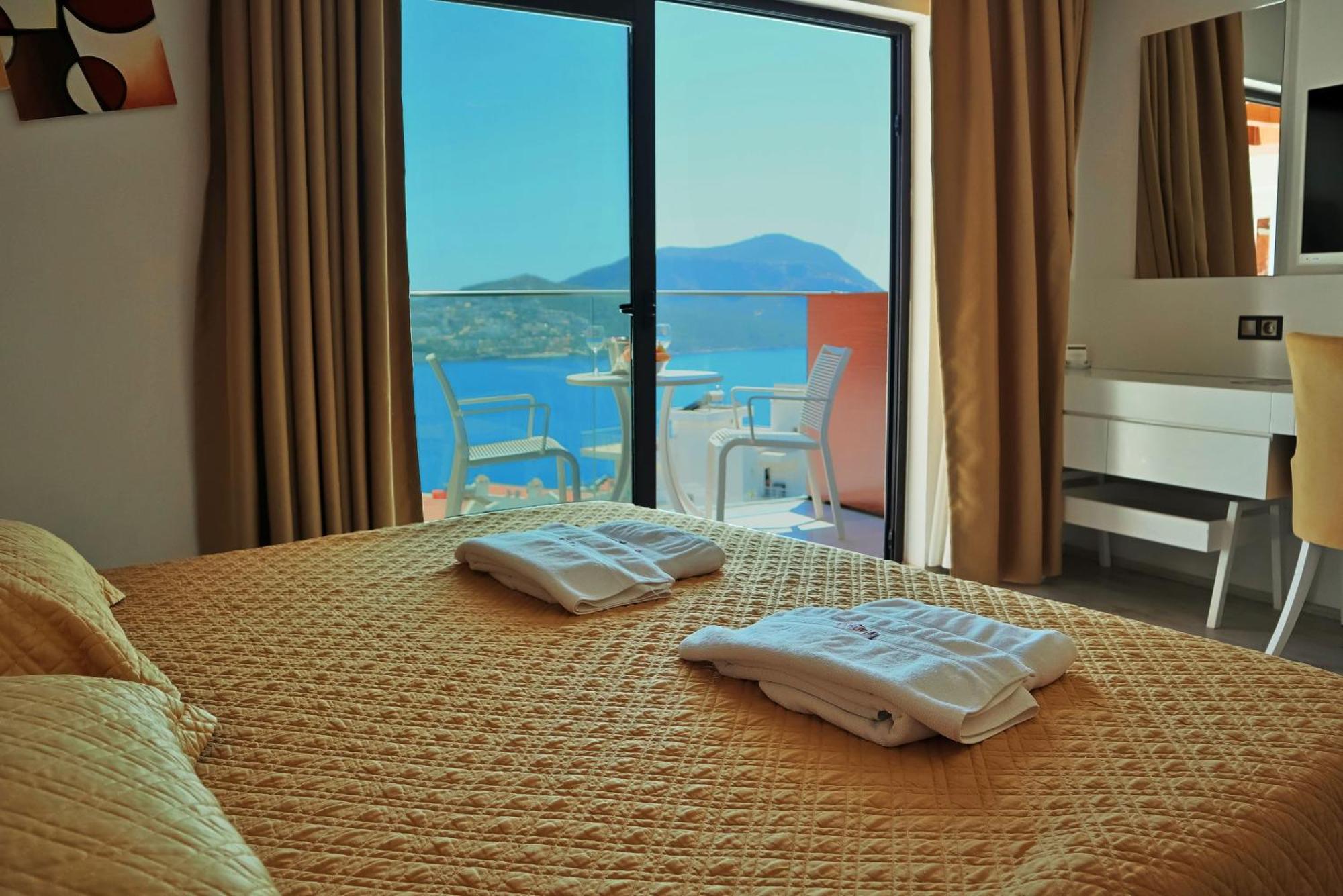 Rhapsody Hotel & Spa Kalkan (Adults Only) ภายนอก รูปภาพ