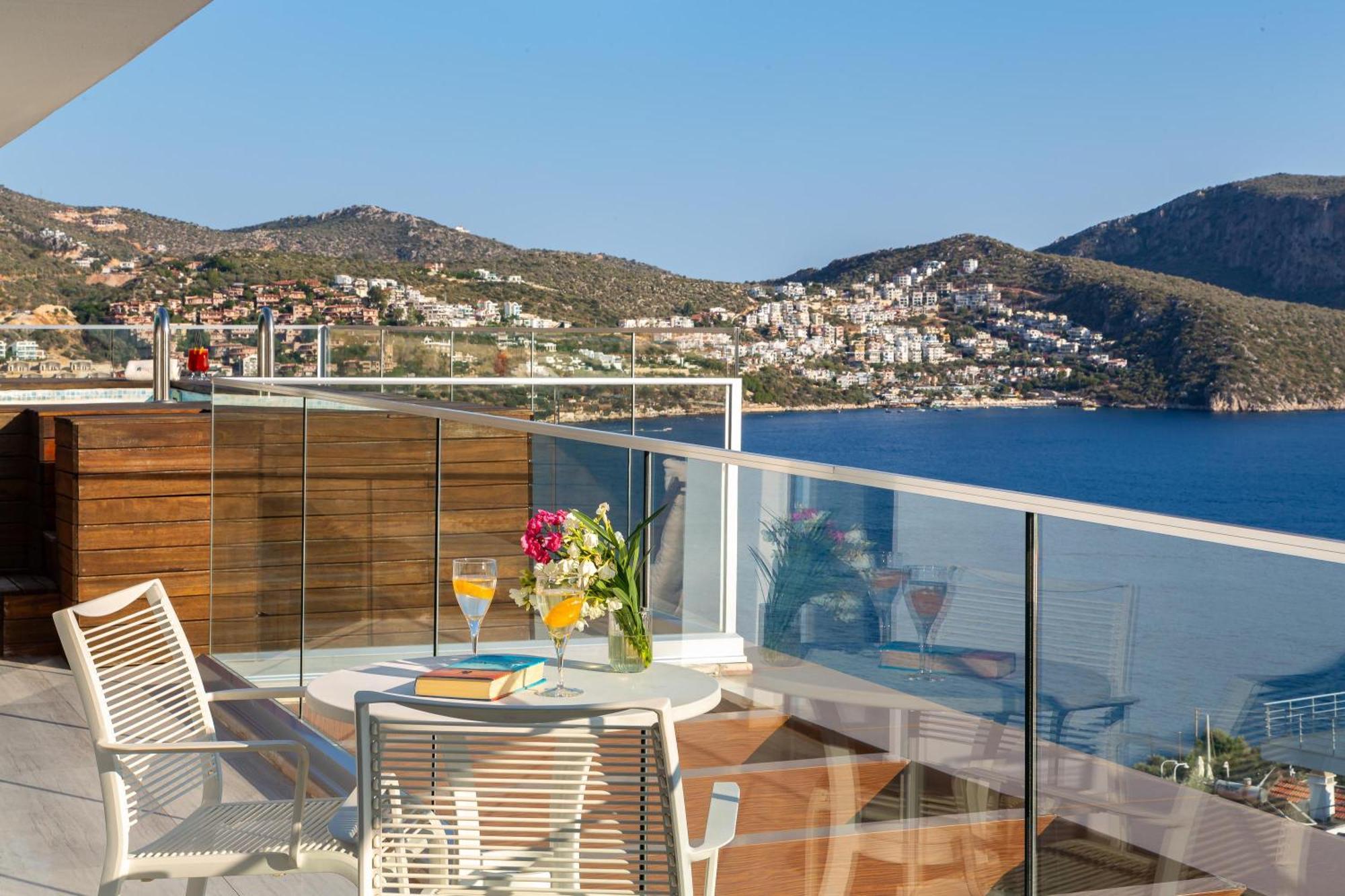 Rhapsody Hotel & Spa Kalkan (Adults Only) ภายนอก รูปภาพ